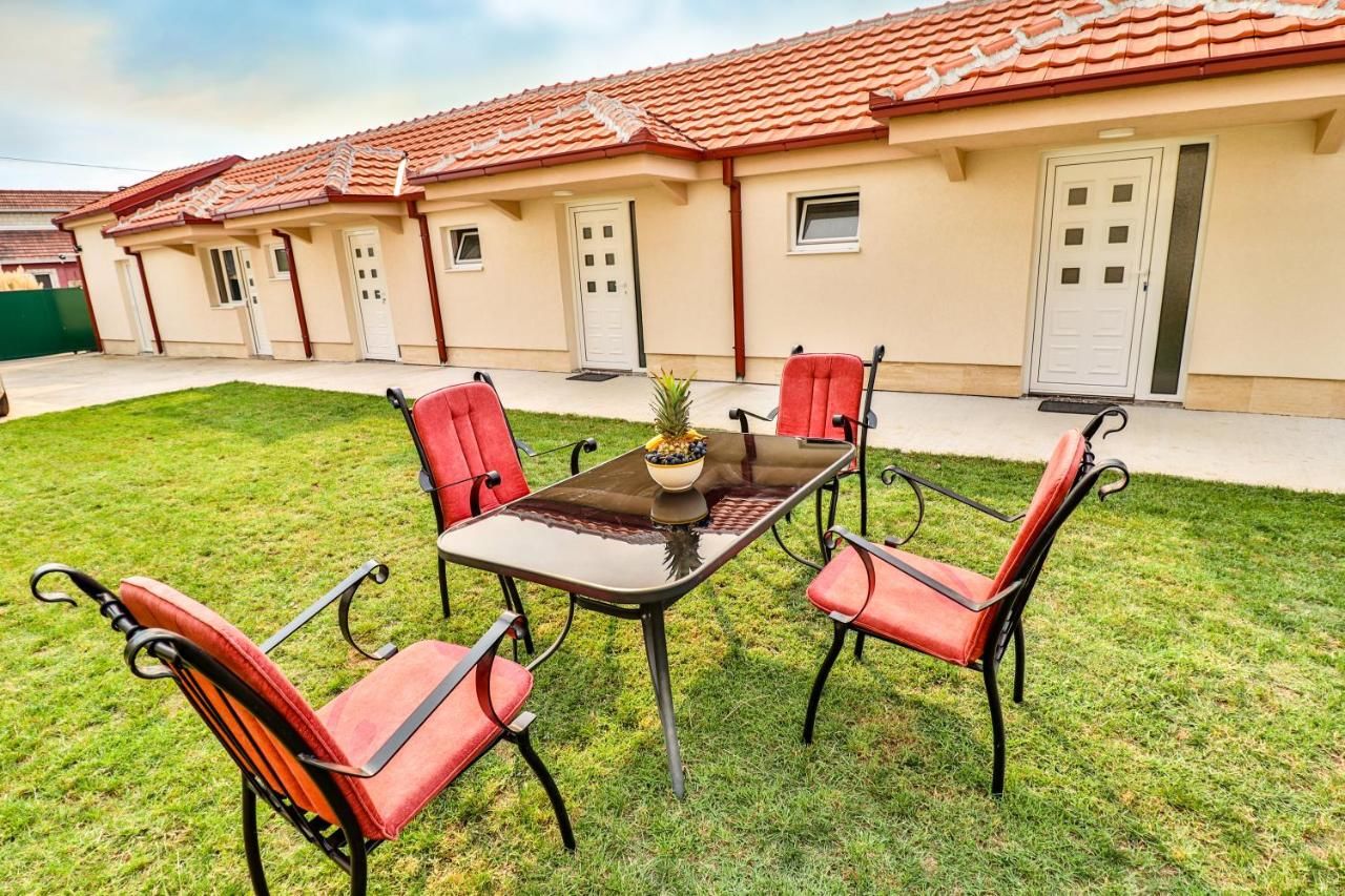 Апартаменты Simo apartments airport Podgorica Подгорица-25
